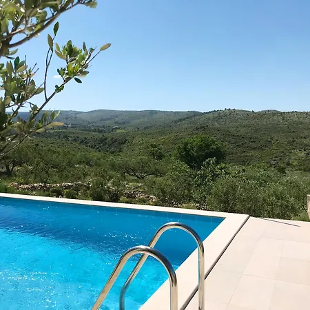 Mediterraneo, Private Pool, Secluded Villa *